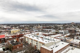 The Gardens at Manchester in Richmond, VA - Foto de edificio - Building Photo