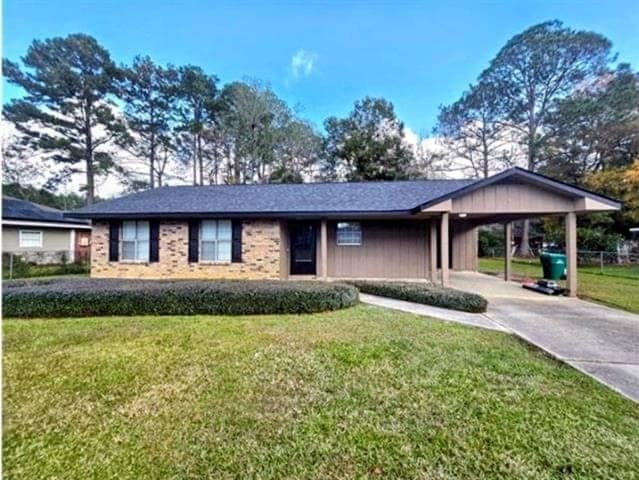 property at 207 S Park Ln