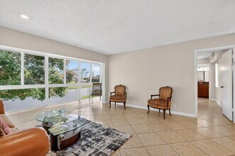 129 Piedmont C in Delray Beach, FL - Building Photo - Building Photo