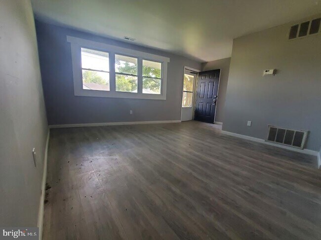 110 Lemmon Ave in Pemberton, NJ - Building Photo - Building Photo