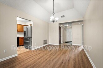 3956 Hollows Dr in Jacksonville, FL - Building Photo - Building Photo