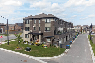 509 Remembrance Rd in Brampton, ON - Building Photo - Building Photo