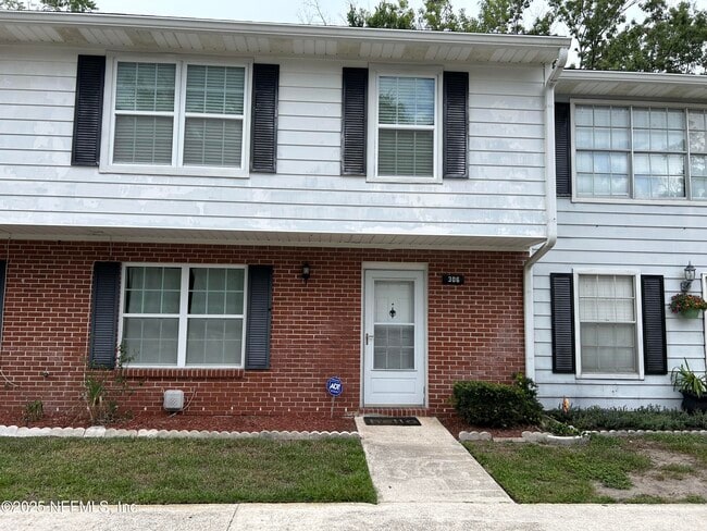 property at 306 Kettering Terrace