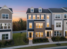 315 Chesapeake Cmns St in Garner, NC - Building Photo