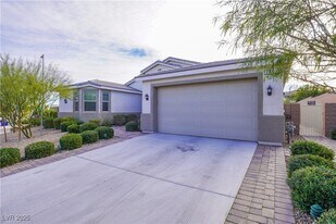 799 Flowing Meadow Dr in Henderson, NV - Building Photo