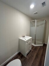 5822 Edna St in Crosby, TX - Building Photo - Building Photo