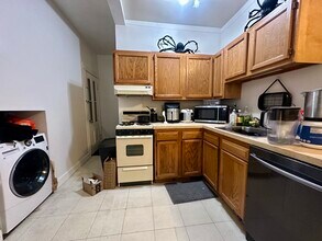 30 Ashford St, Unit 1 in Boston, MA - Building Photo - Building Photo