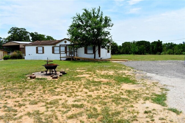873 Shiloh Rd in Bastrop, TX - Building Photo - Building Photo