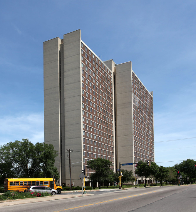 Seward Tower East in Minneapolis, MN - Building Photo