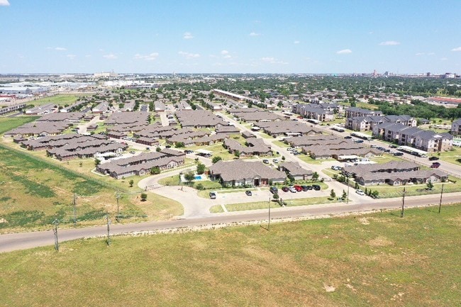 Hillcrest Manor Senior Apartments in Lubbock, TX - Building Photo - Building Photo