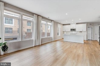 1669 Bandit Loop in Reston, VA - Building Photo - Building Photo