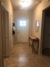 2204 Bettylou Ln in Austin, TX - Building Photo - Building Photo