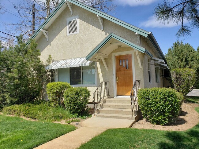 4516 W Franklin Rd