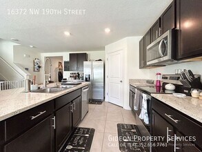 16372 NW 190th St in High Springs, FL - Building Photo - Building Photo