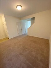 1490 Avalon Creek Rd in Sugar Hill, GA - Building Photo - Building Photo