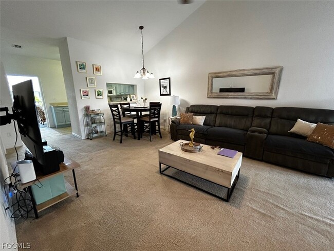 8313 Bernwood Cove Loop in Ft. Myers, FL - Building Photo - Building Photo