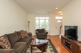 5930 Obrien Ave in Nashville, TN - Building Photo - Building Photo