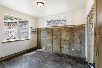 6240-6243 Three Needles Ln in Lolo, MT - Building Photo - Building Photo