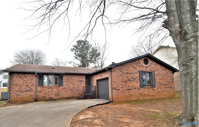 1071 Sandy Springs Rd NW
