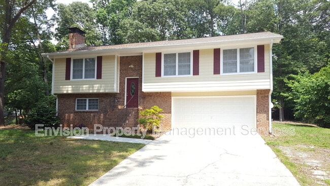 property at 120 Chimney Ridge Trail