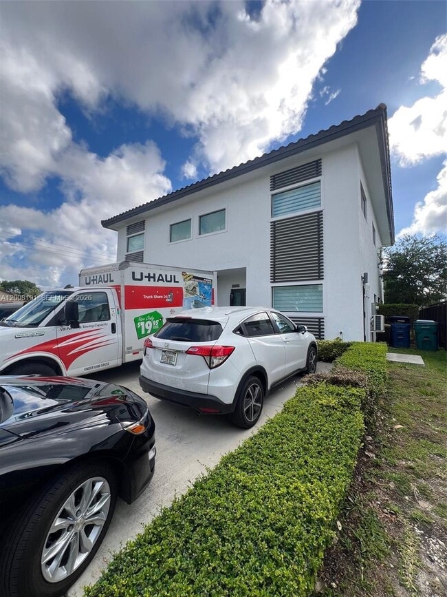 20007 SW 122nd Ct in Miami, FL - Building Photo - Building Photo