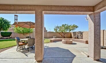16183 W Crenshaw Dr in Surprise, AZ - Building Photo - Building Photo