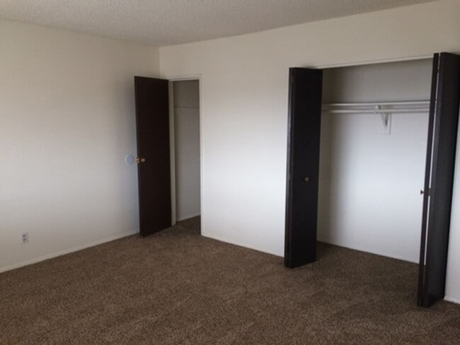 3285 Gypsum Rd in Reno, NV - Foto de edificio - Building Photo