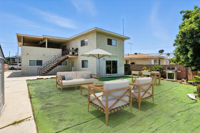 1467 I St in Wilmington, CA - Building Photo