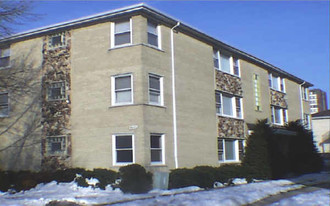 8642 W Summerdale Apartments