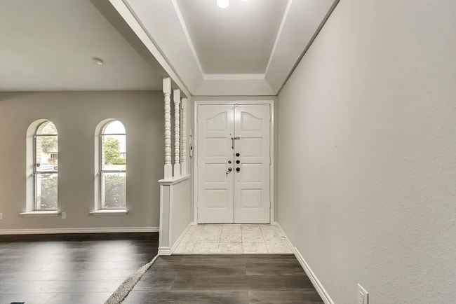 5806 Everglade Rd in Dallas, TX - Foto de edificio - Building Photo