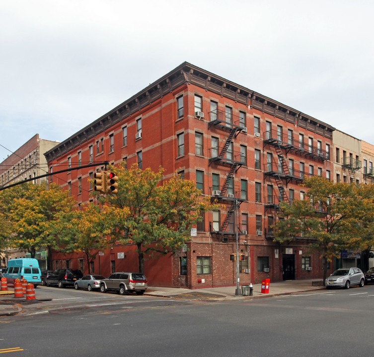 Hudson Piers Rehab Phase II in New York, NY - Building Photo