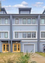 4061 S Rhett Ave in North Charleston, SC - Building Photo