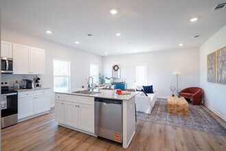 6416 Abney Ct in Valdosta, GA - Building Photo - Building Photo