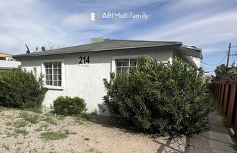 214 N 13th St in Las Vegas, NV - Building Photo - Building Photo