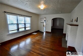 164 E Terrace Ave in Lakewood, NY - Foto de edificio - Building Photo