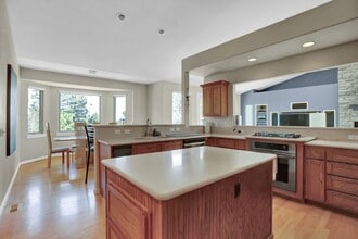 10503 E Meadow Run in Parker, CO - Foto de edificio - Building Photo