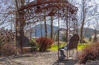 Apartments in Enumclaw, WA