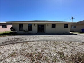 7480 Johnson St in Hollywood, FL - Building Photo - Building Photo