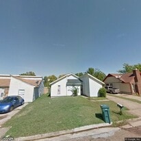 5666 Maple Tree Dr in Memphis, TN - Building Photo
