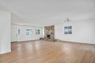 339 Magnolia Dr in Alameda, CA - Building Photo - Building Photo