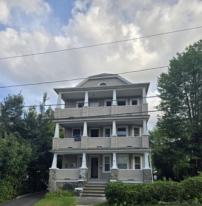 property at 67 Fox St