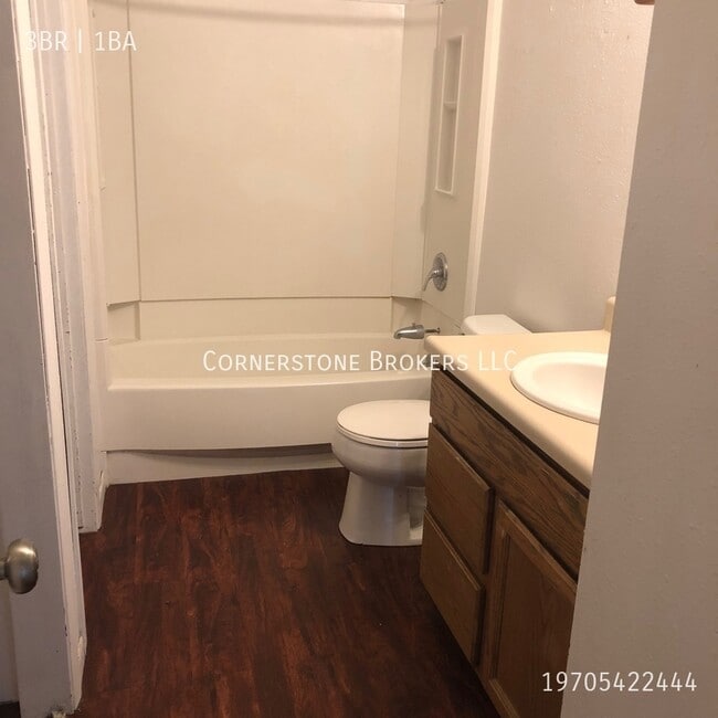 124 S Curtis St in Brush, CO - Foto de edificio - Building Photo