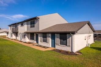 The Majestic at Hewitt in Hewitt, TX - Building Photo - Building Photo