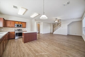 21722 Manitou Falls Ln in Katy, TX - Building Photo - Building Photo