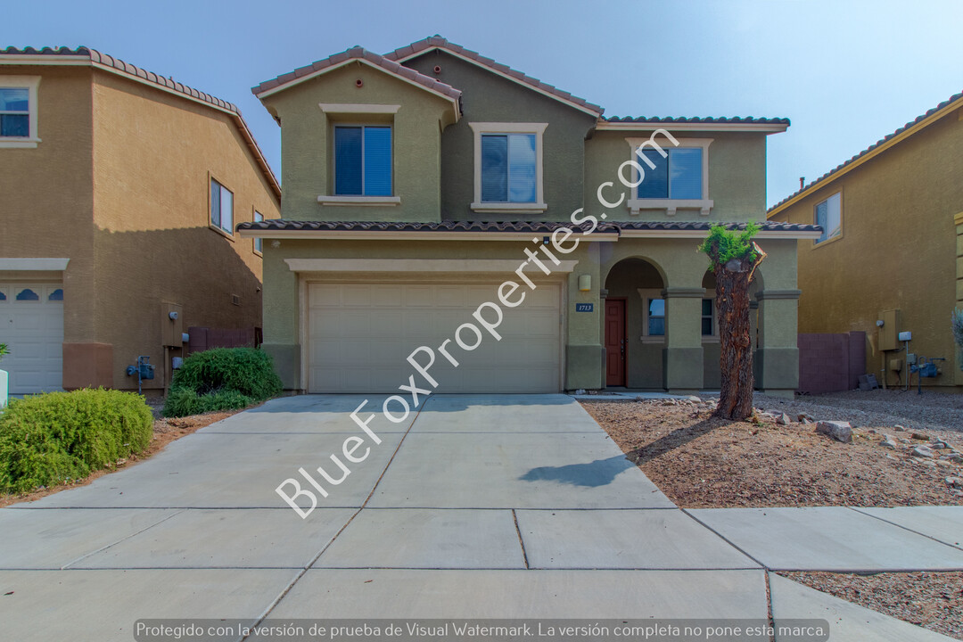 1713 W Gentle Brook Trail in Tucson, AZ - Building Photo