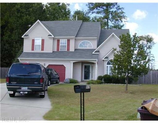 property at 919 Meadowhill Ct