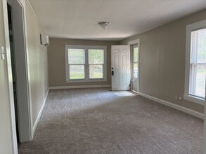 289 Dorothy St in High Point, NC - Building Photo - Building Photo