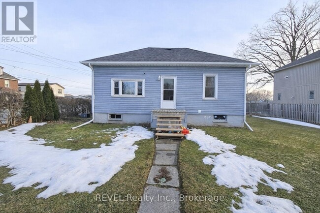 property at 6222 Hawkins St