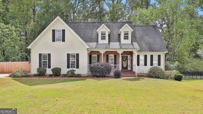 45 Wildflower Cir in Newnan, GA - Building Photo - Building Photo