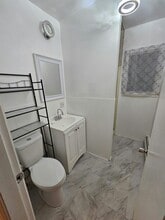 160 Papineau Ave in Woonsocket, RI - Building Photo - Building Photo